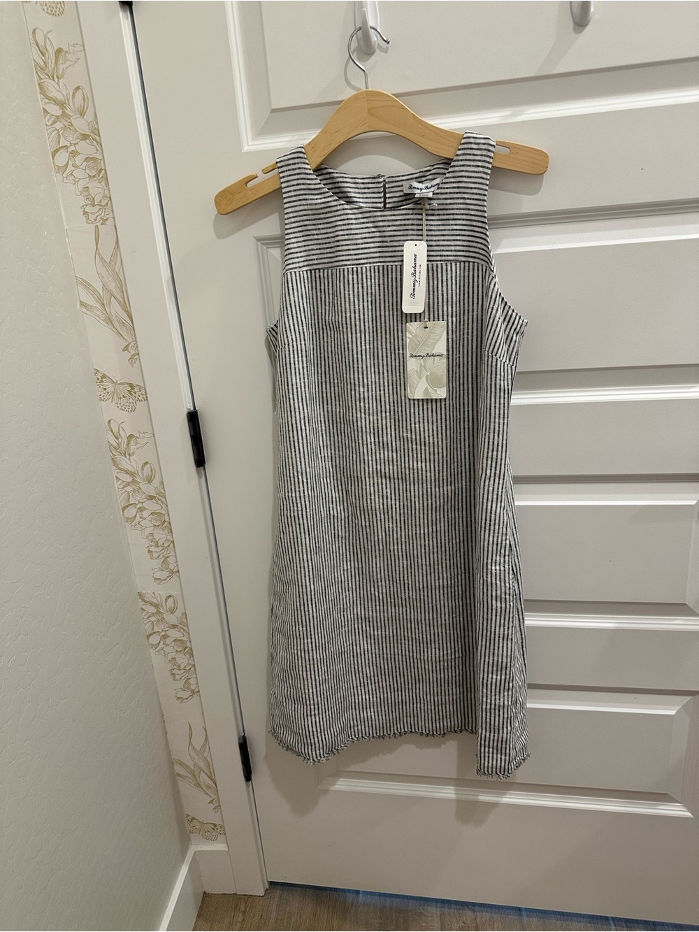 Tommy Bahama Linen Gray & White Striped Sleeveless Shift Dress.